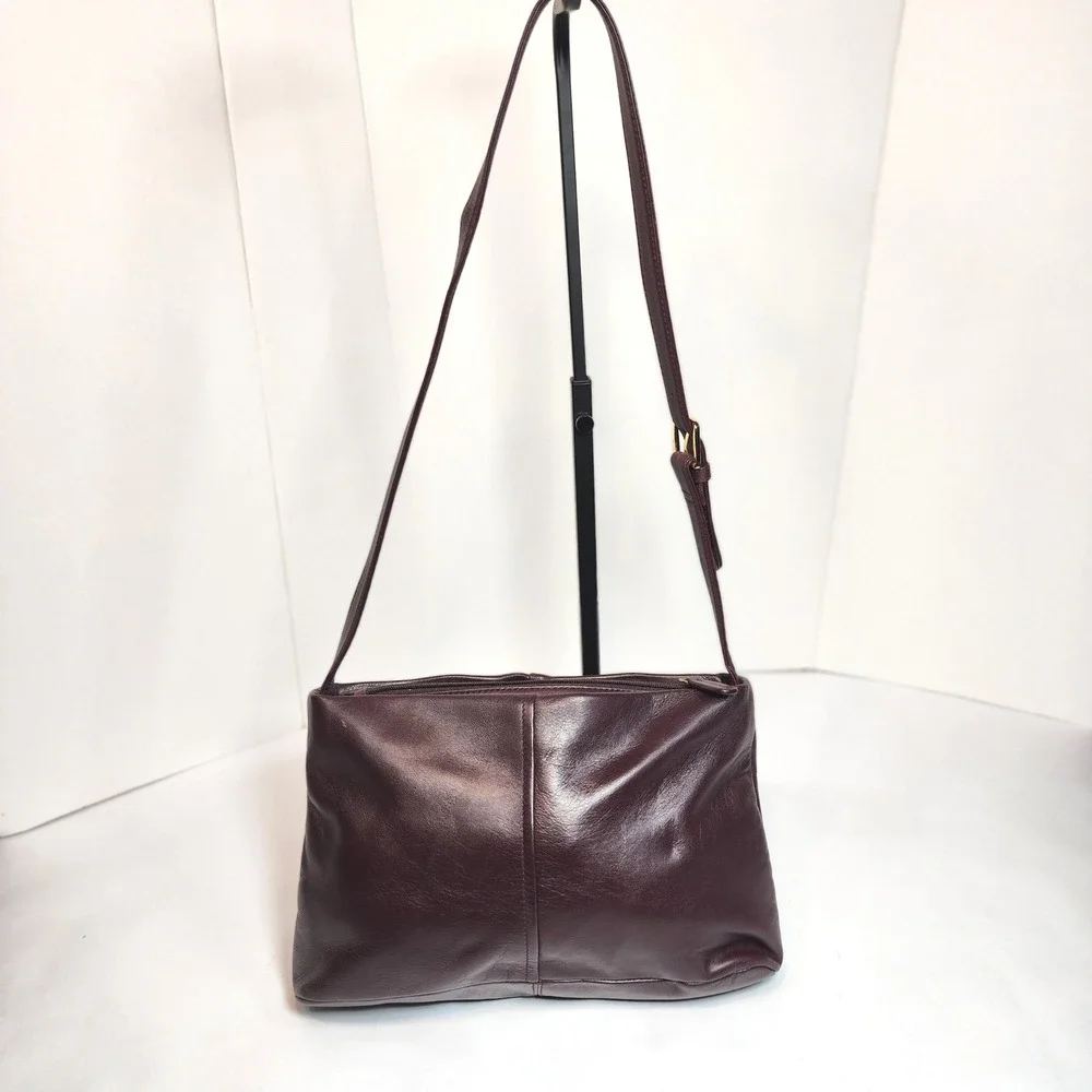 Etienne Aigner Burgundy Leather Crossbody Bag Gold Hardware Vintage Style